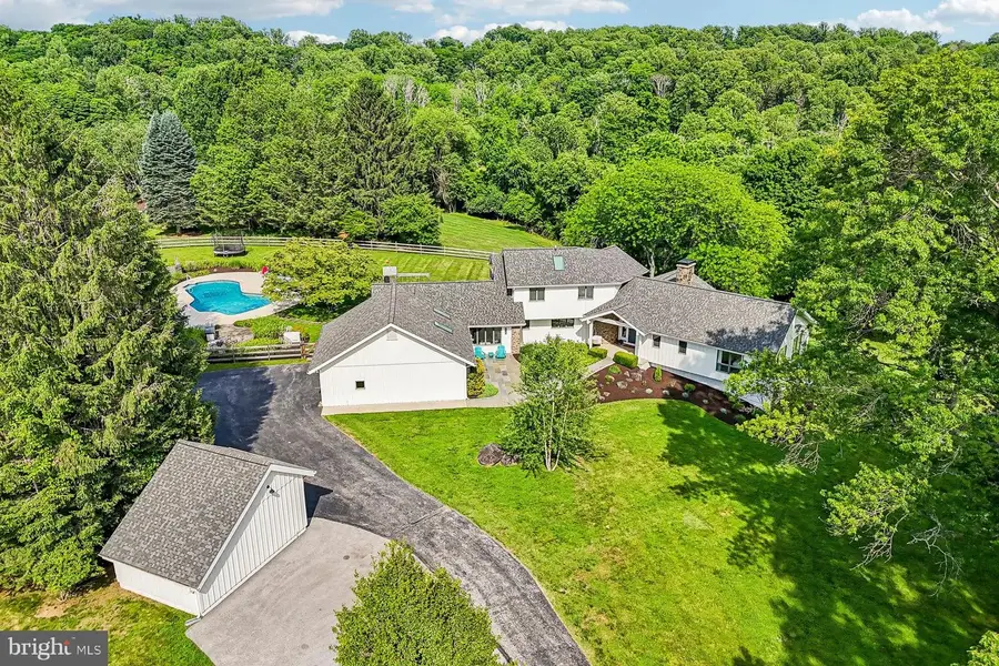 989 Delchester Rd, Newtown Square, PA 19073 - #2