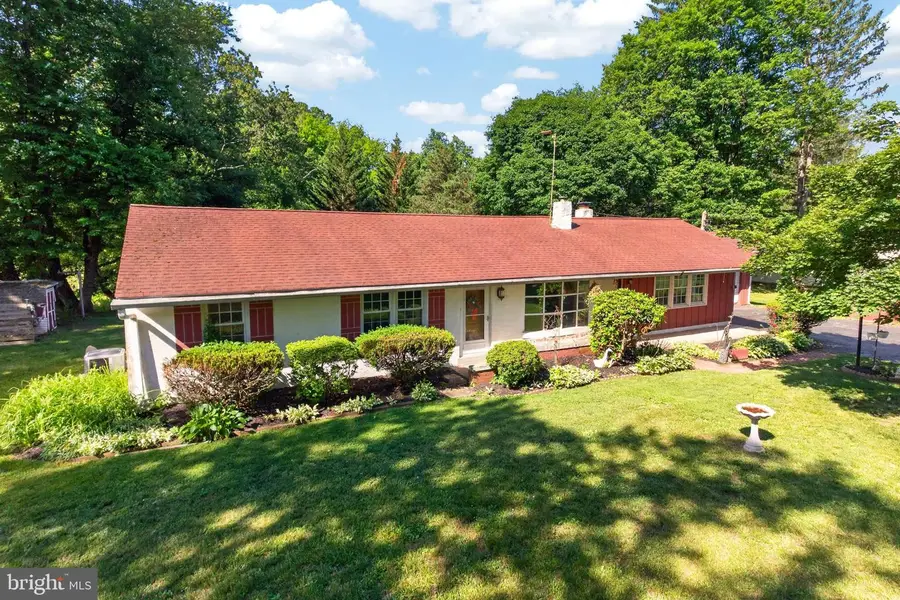 352 Pughtown Rd, Spring City, PA 19475 - #2