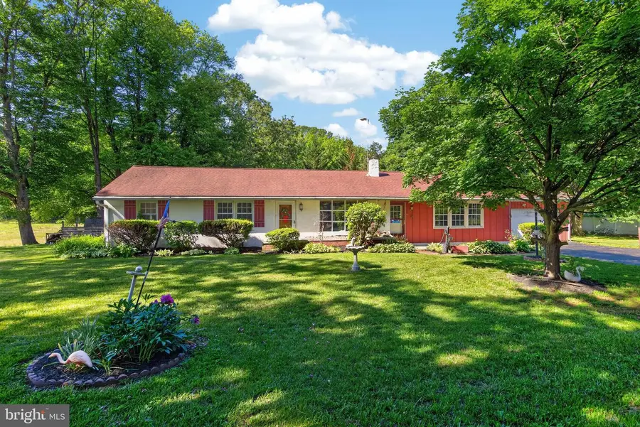 352 Pughtown Rd, Spring City, PA 19475 - #3