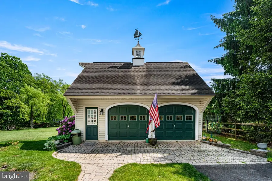 44 Red Oak Dr, Coatesville, PA 19320 - #2