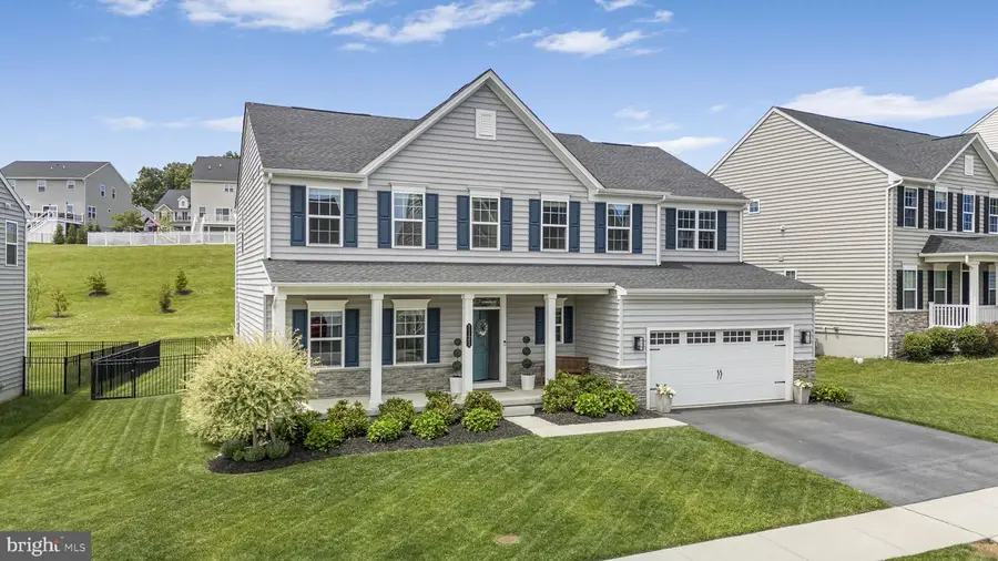 1121 Isabella Ct, Downingtown, PA 19335 - #2