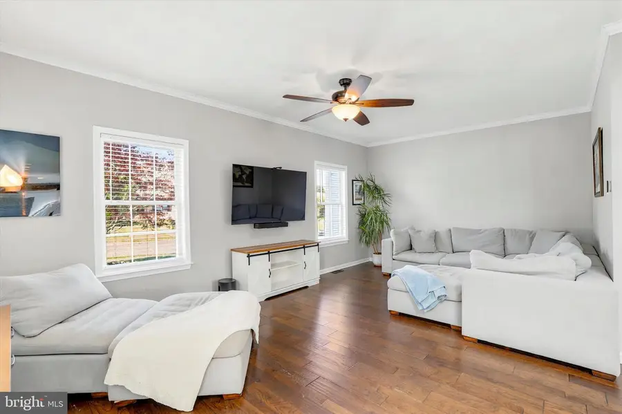 312 Galway Dr, West Chester, PA 19380 - #2