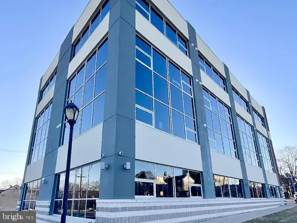 99 Bridge St #205, PHOENIXVILLE, PA 19460
