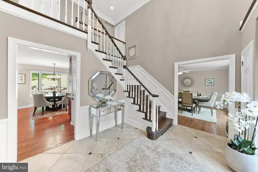 827 Nathan Hale Dr, West Chester, PA 19382 - #3