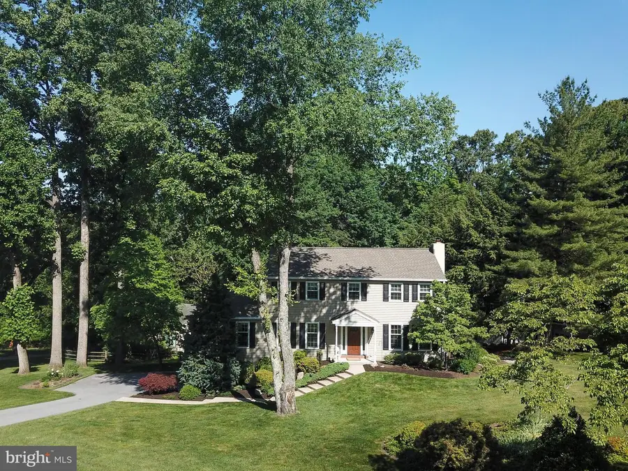 405 Brookwood Dr, Downingtown, PA 19335 - #2