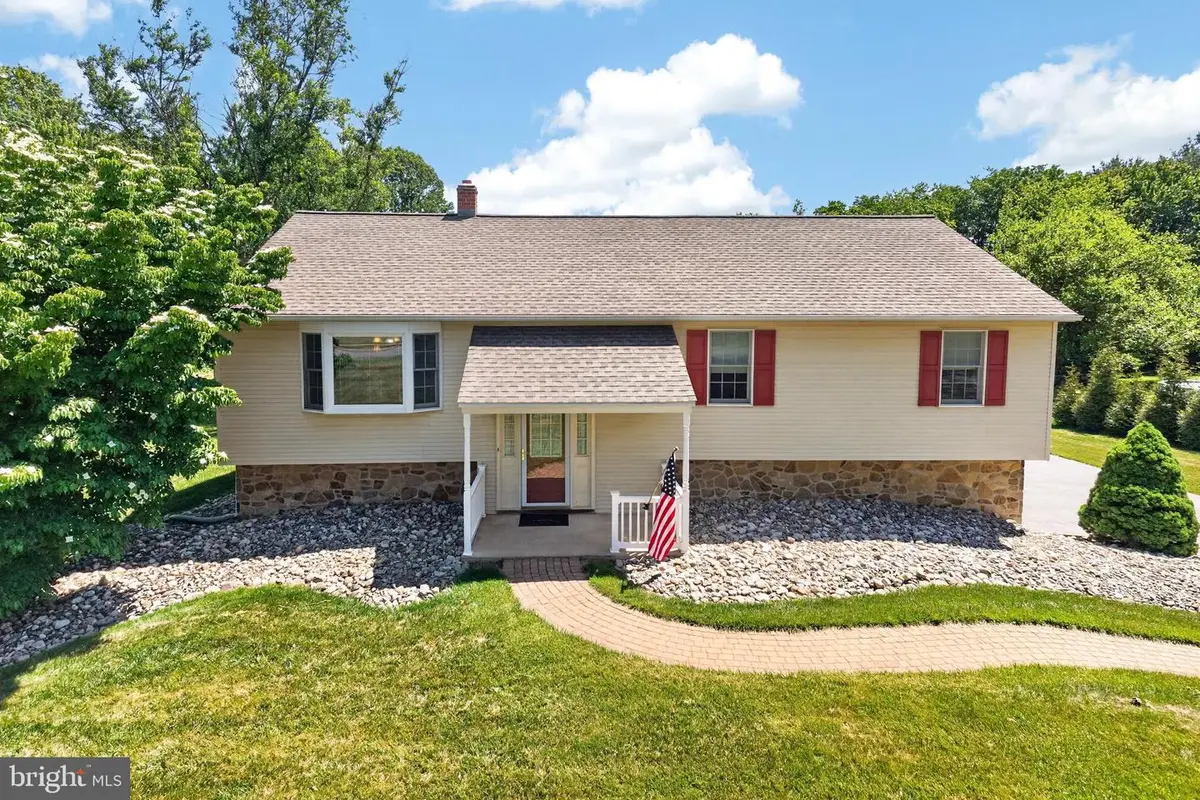21 Berkley Dr, Downingtown, PA 19335 - #1