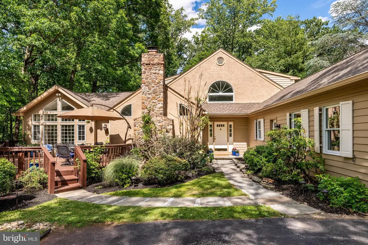 406 Brighton Cir, Devon, PA 19333 - #1