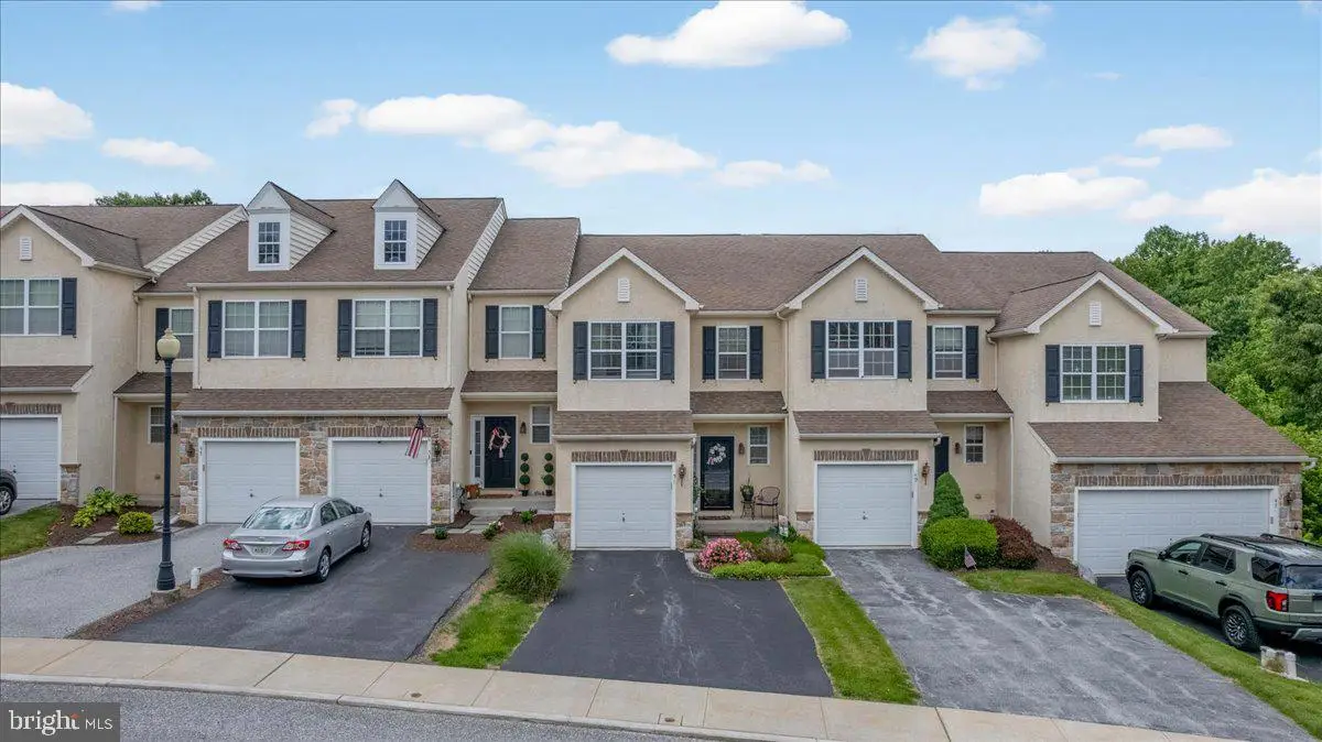 51 Lukens Mill Dr #160, Coatesville, PA 19320 - #1