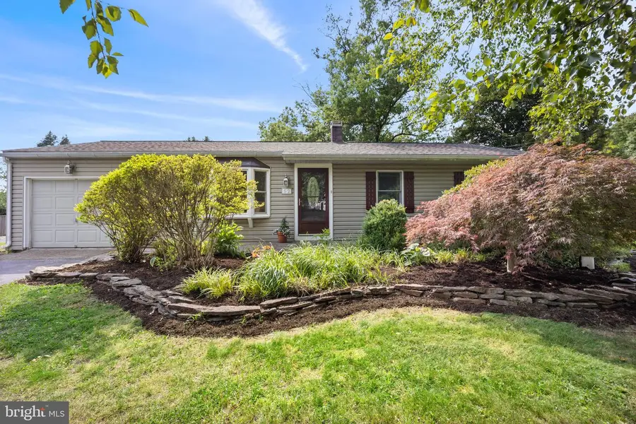 52 Prizer Rd, Phoenixville, PA 19460 - #2