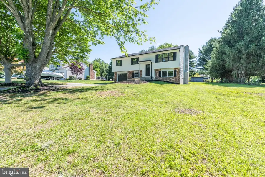1005 Ericsson Dr, Coatesville, PA 19320 - #2