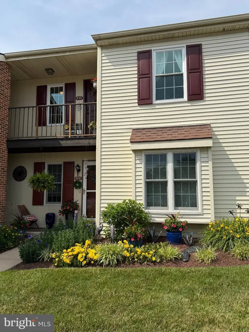 410 Westridge Dr, Phoenixville, PA 19460 - #2