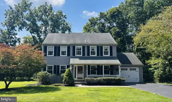 602 Lorient Dr, WEST CHESTER, PA 19382