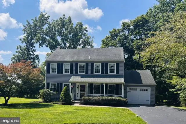 602 Lorient Dr, West Chester, PA 19382 - #2