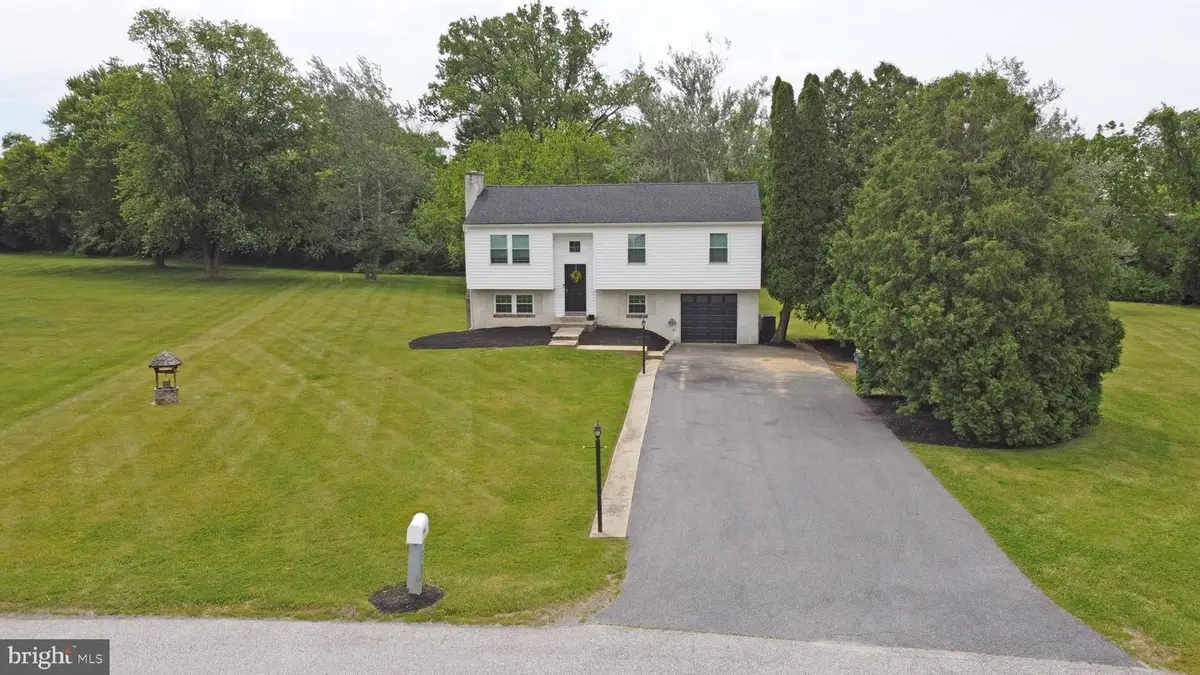 28 Frederick Rd, Coatesville, PA 19320 - #1