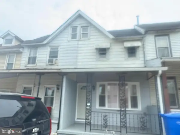 204 Grant St, PARKESBURG, PA 19365