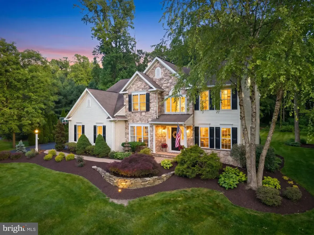 100 Pine Tree Dr, Honey Brook, PA 19344 - #1