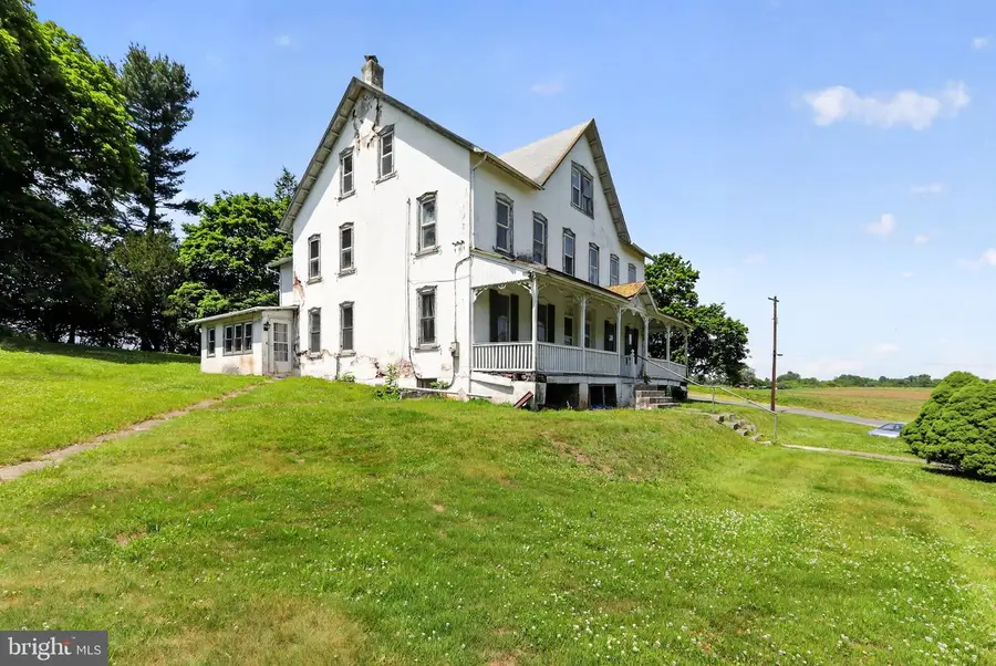 250 Kolb Rd, Spring City, PA 19475 - #3