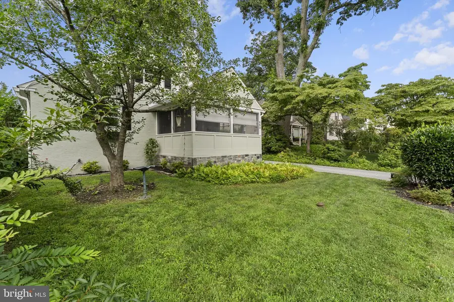 552 Woodside Ave, Berwyn, PA 19312 - #3