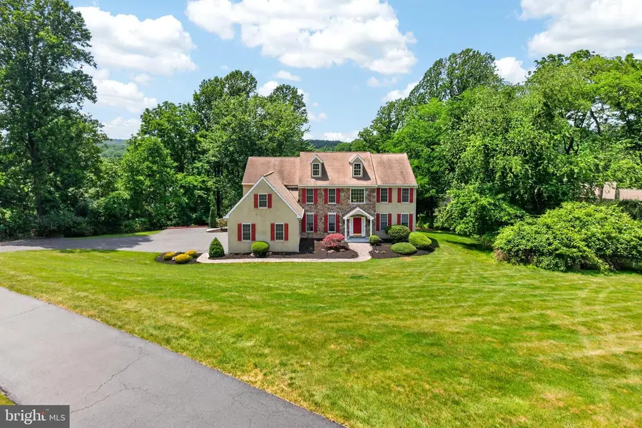 904 Victoria Ct, Downingtown, PA 19335 - #3