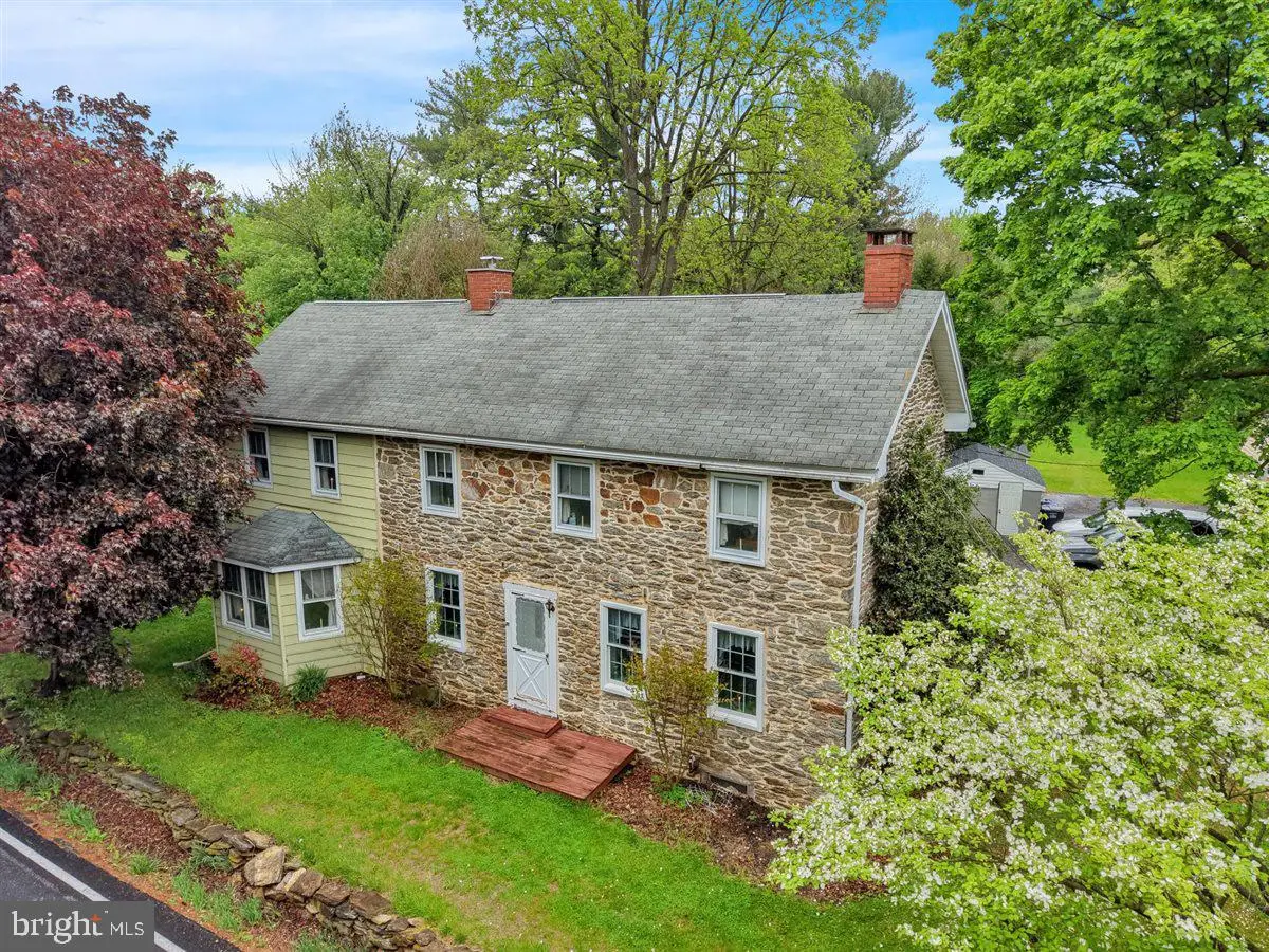 2315 Strasburg Rd, Coatesville, PA 19320 - #1