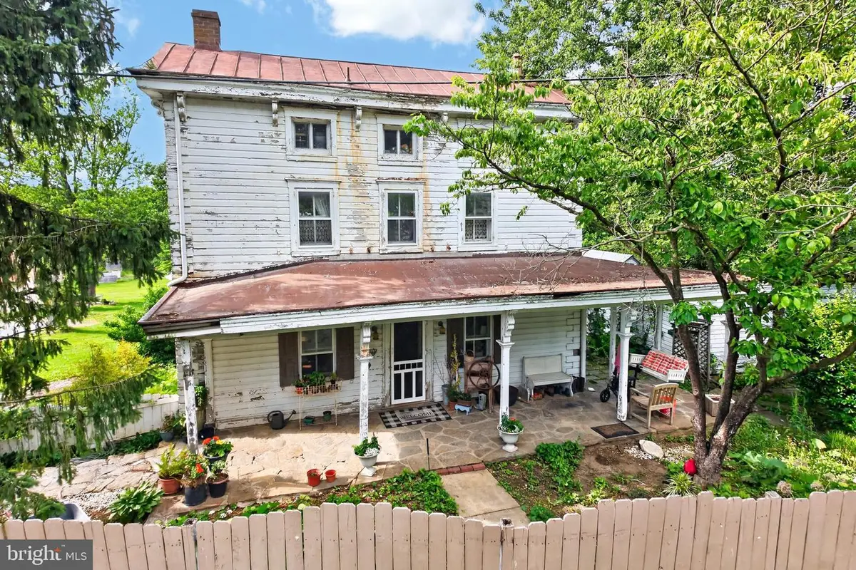 541 Byers Rd, Chester Springs, PA 19425 - #1