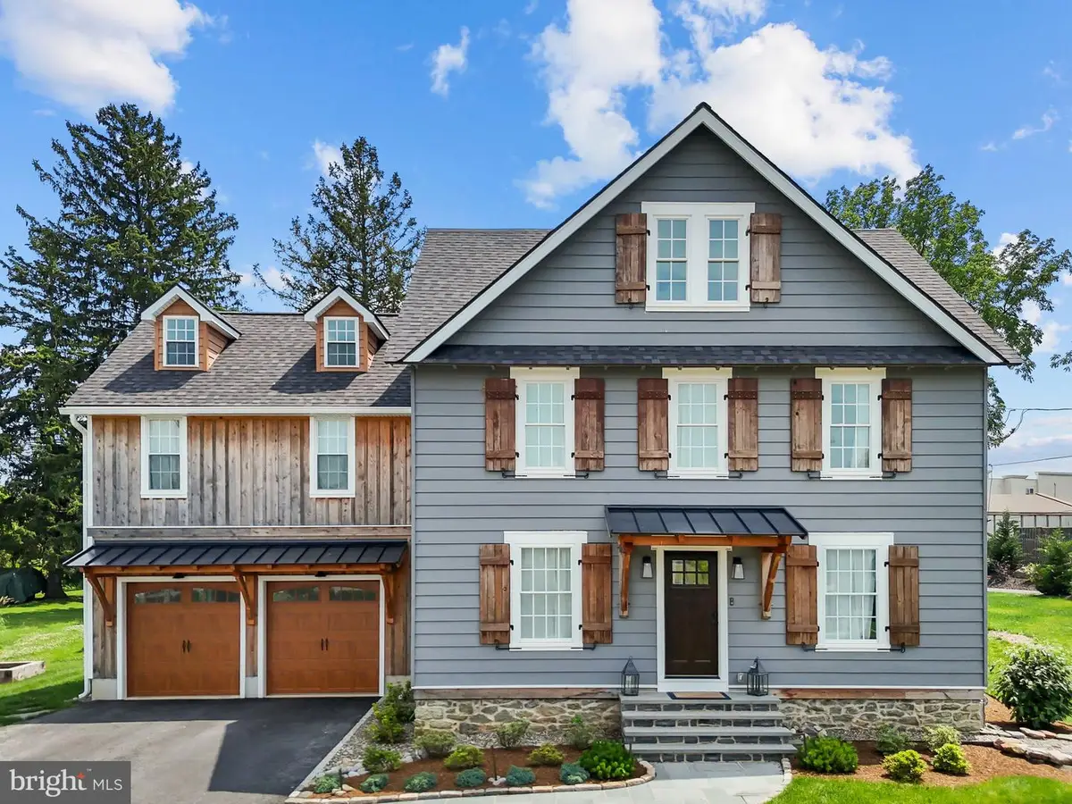 346 W Central Ave, Malvern, PA 19355 - #1