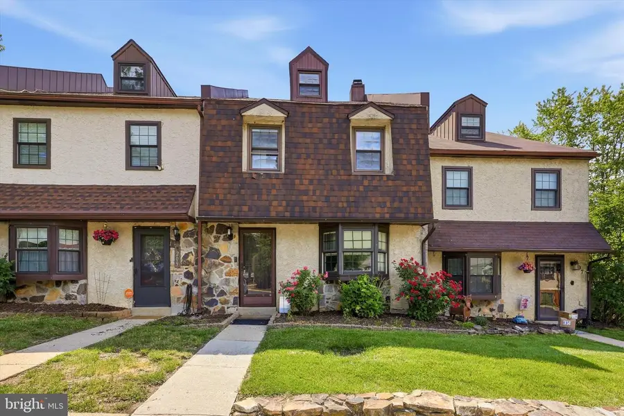 208 Smallwood Ct #208, West Chester, PA 19380 - #2