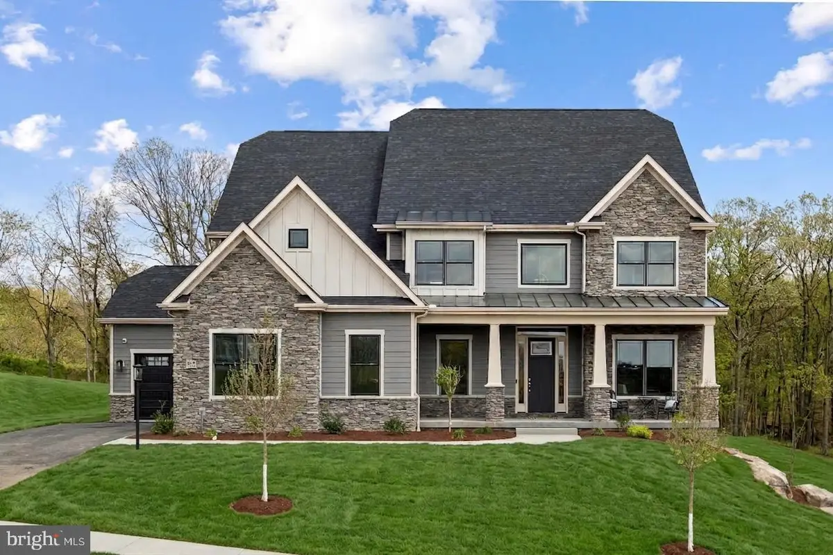 520 Newcomen Rd, Exton, PA 19341 - #1