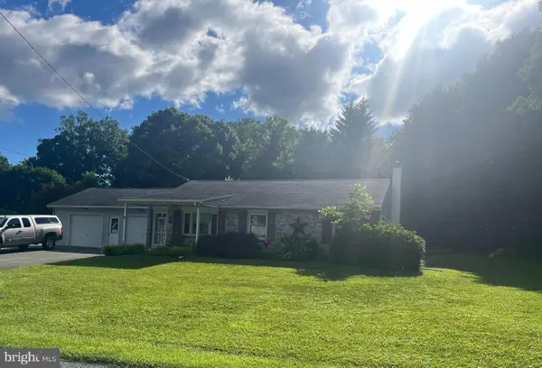 451 Saylors Mill Rd, SPRING CITY, PA 19475