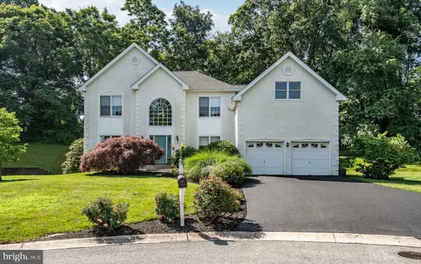 1361 Wooded Knls, WEST CHESTER, PA 19382
