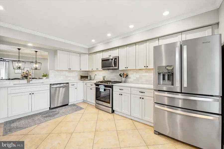762 Shropshire Dr, West Chester, PA 19382 - #3