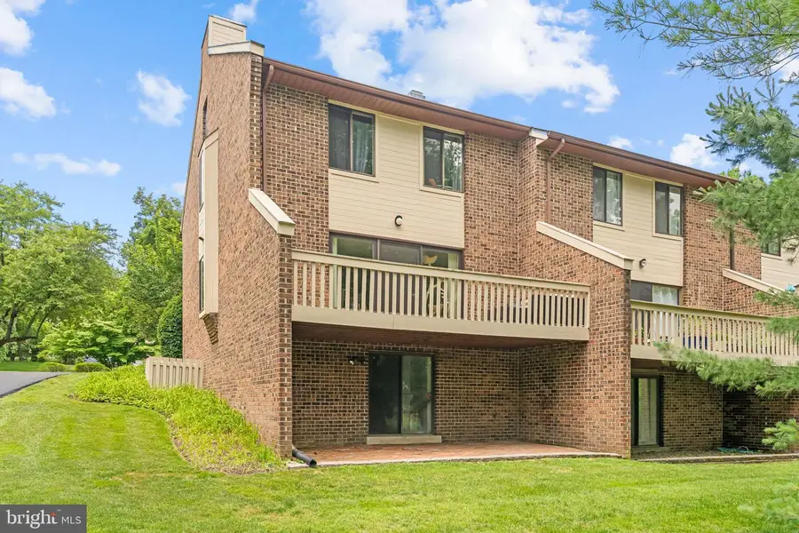 10 Elan Ln, Chesterbrook, PA 19087 - #3