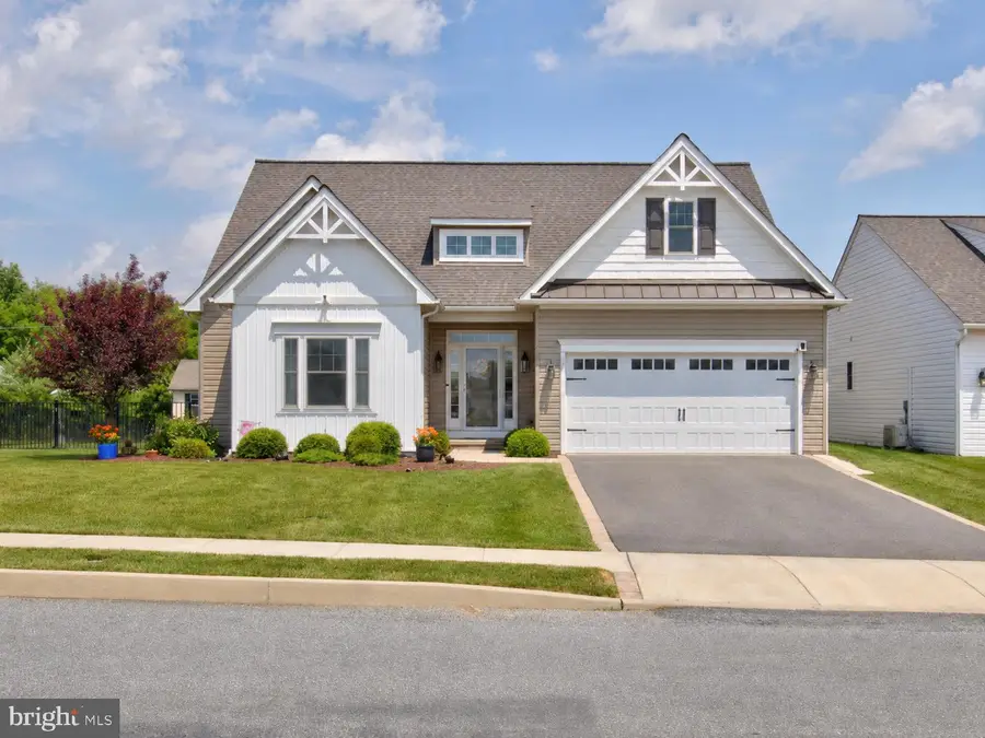 320 Greenwood Dr, Oxford, PA 19363 - #2