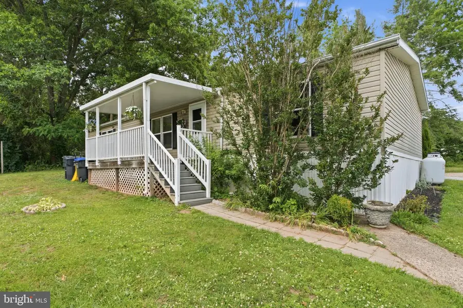 1 Orchard Ln, Spring City, PA 19475 - #2