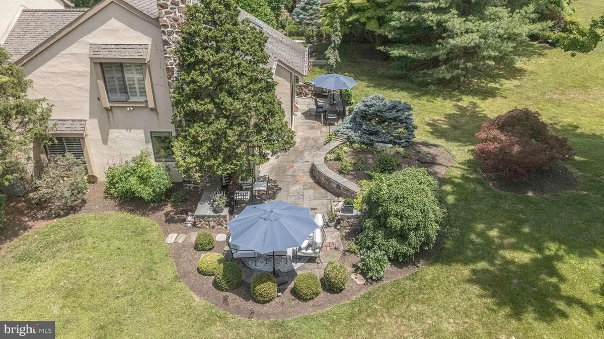 8 Sugar Knoll Dr, Devon, PA 19333 - #1
