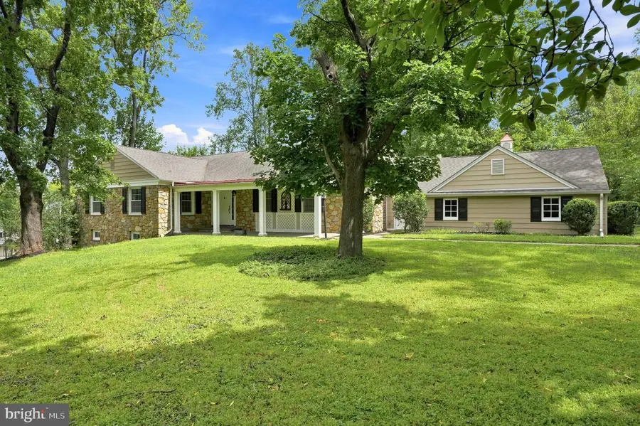 905 Newtown Rd, Devon, PA 19333 - #3