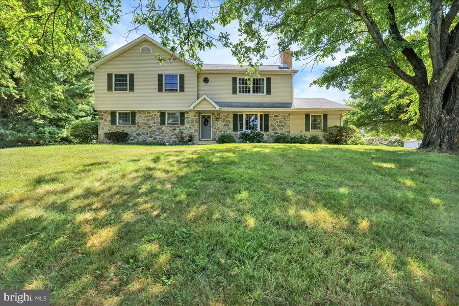 1170 N Manor Rd, Honey Brook, PA 19344 - #2