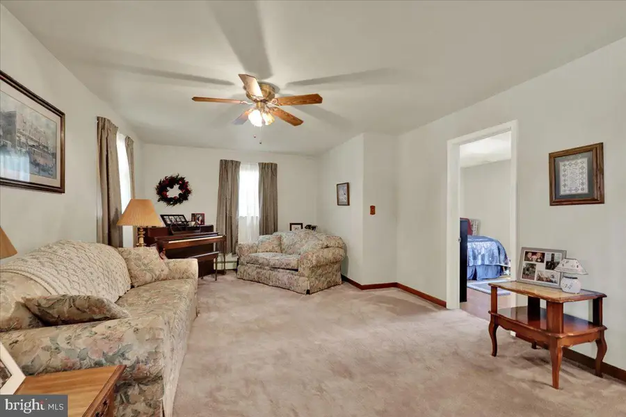 1170 N Manor Rd, Honey Brook, PA 19344 - #3