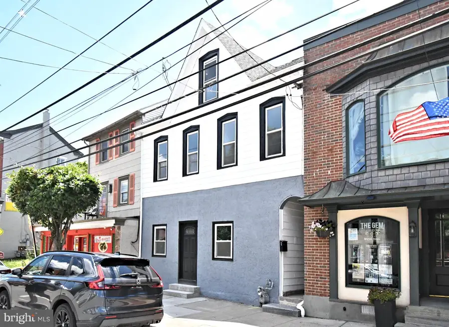 64 N Main, Spring City, PA 19475 - #2