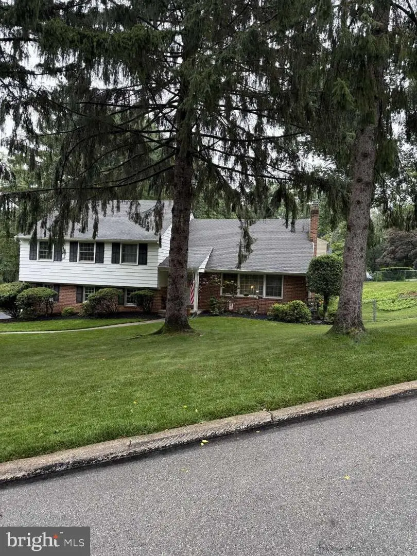 105 Sheldrake Dr, Paoli, PA 19301 - #1