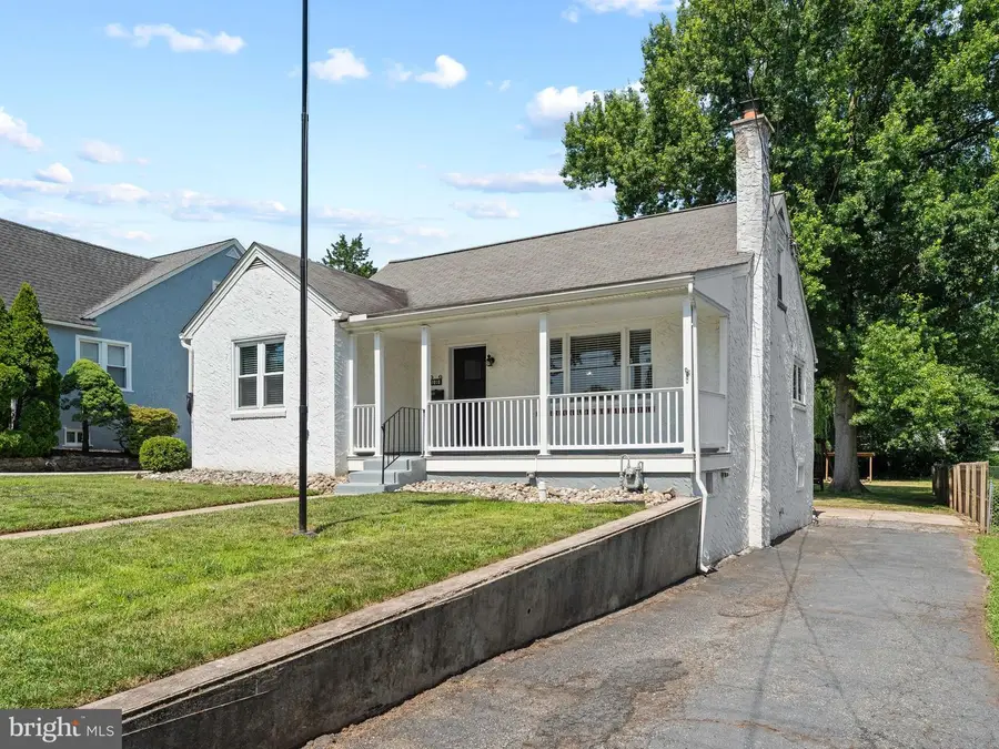 1010 Callowhill St, Phoenixville, PA 19460 - #3