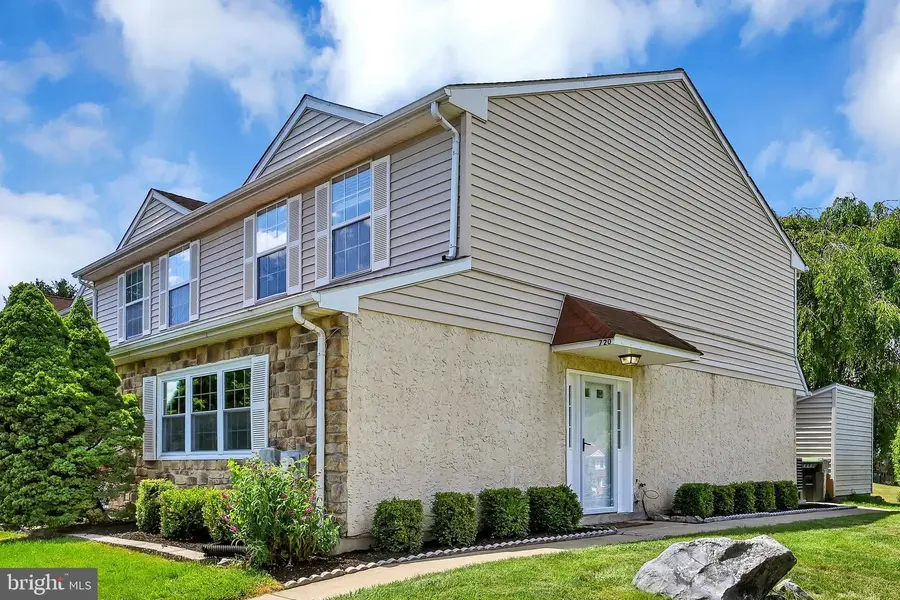 720 Springfield Ct, Downingtown, PA 19335 - #2