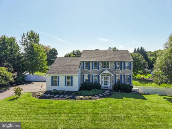 13 Dougherty Dr, LINCOLN UNIVERSITY, PA 19352