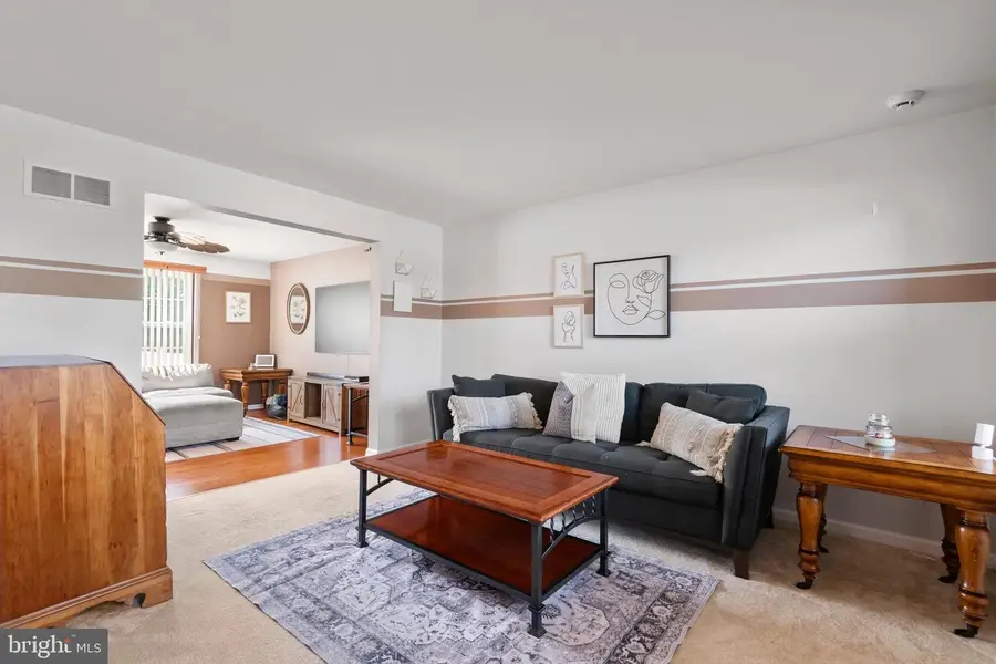 315 Dague Farm Dr, Coatesville, PA 19320 - #3