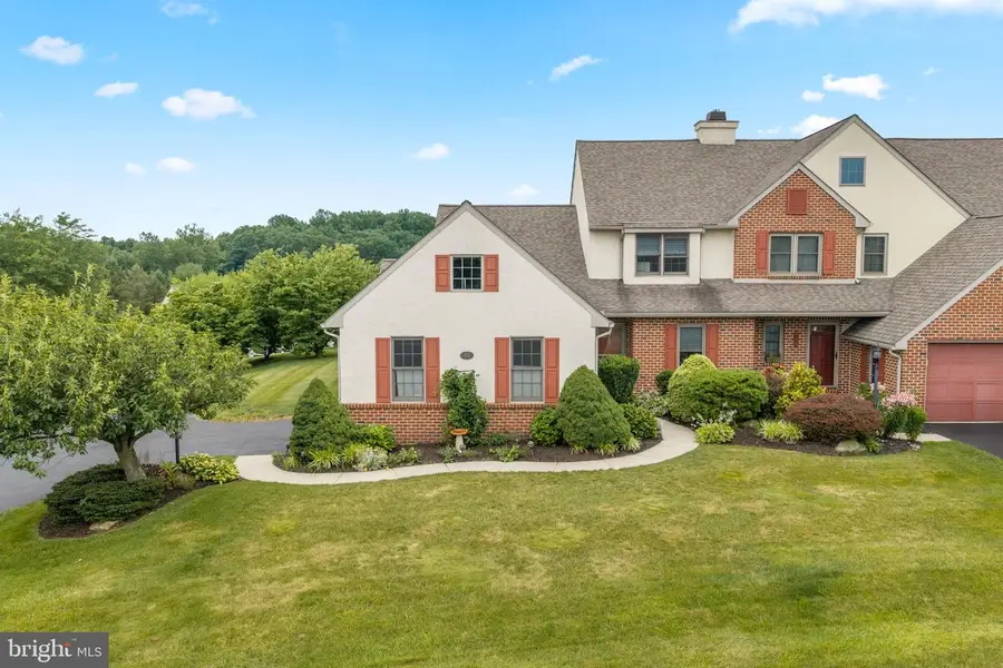 85 Ascot Dr, Elverson, PA 19520 - #2