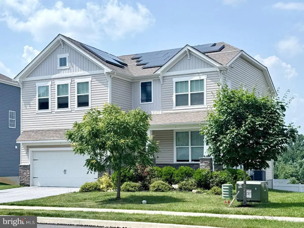 217 Seven Springs Ln, Downingtown, PA 19335 - #1