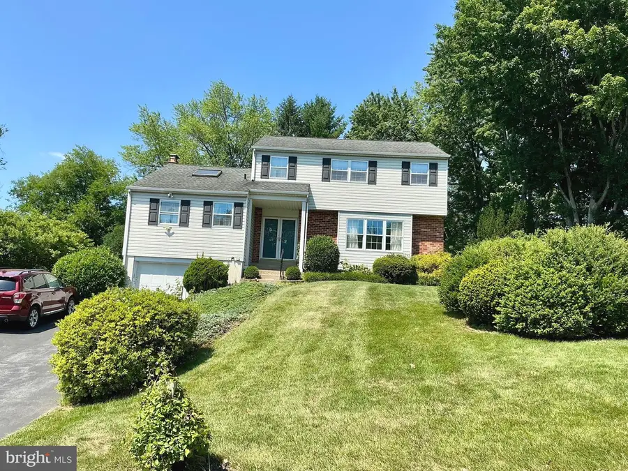 808 Joeck Dr, West Chester, PA 19382 - #2
