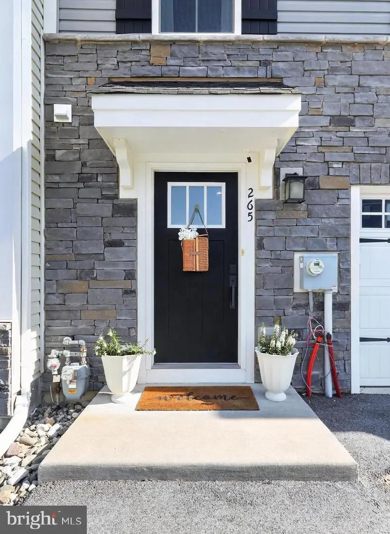 265 Sugar Maple Sq, Downingtown, PA 19335 - #3