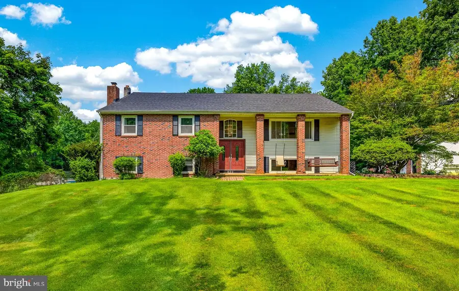 320 Barneston Rd, Glenmoore, PA 19343 - #2