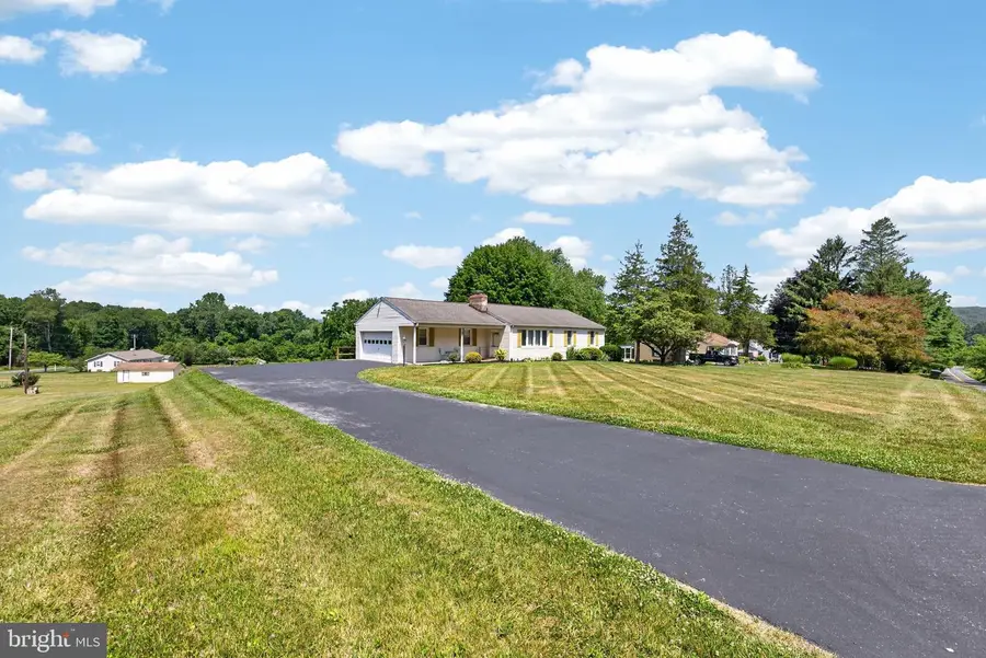 483 Hibernia Rd, Coatesville, PA 19320 - #2
